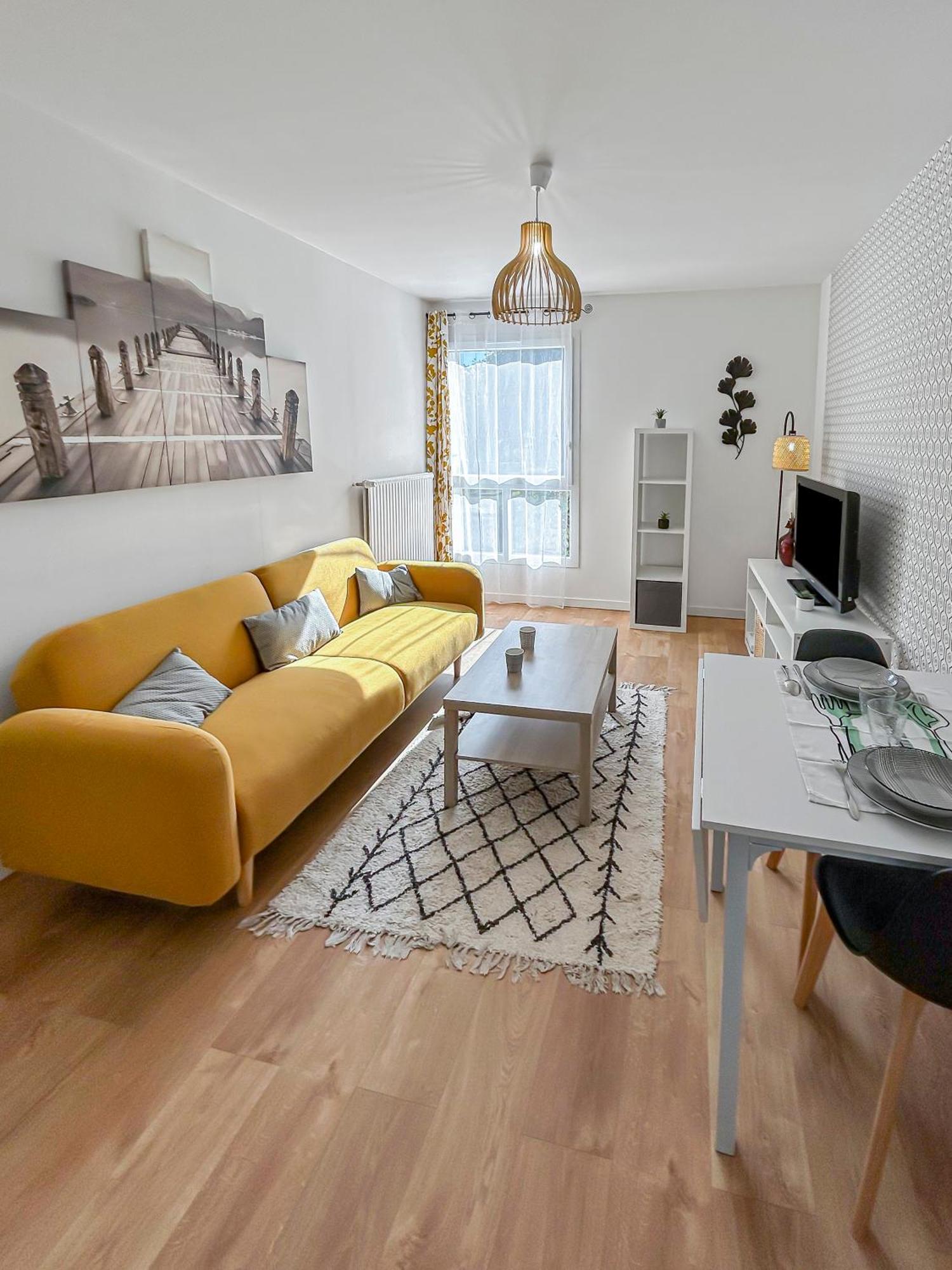 Appartement Lumineux, Wi-Fi Et Parking Prive Ніор Екстер'єр фото