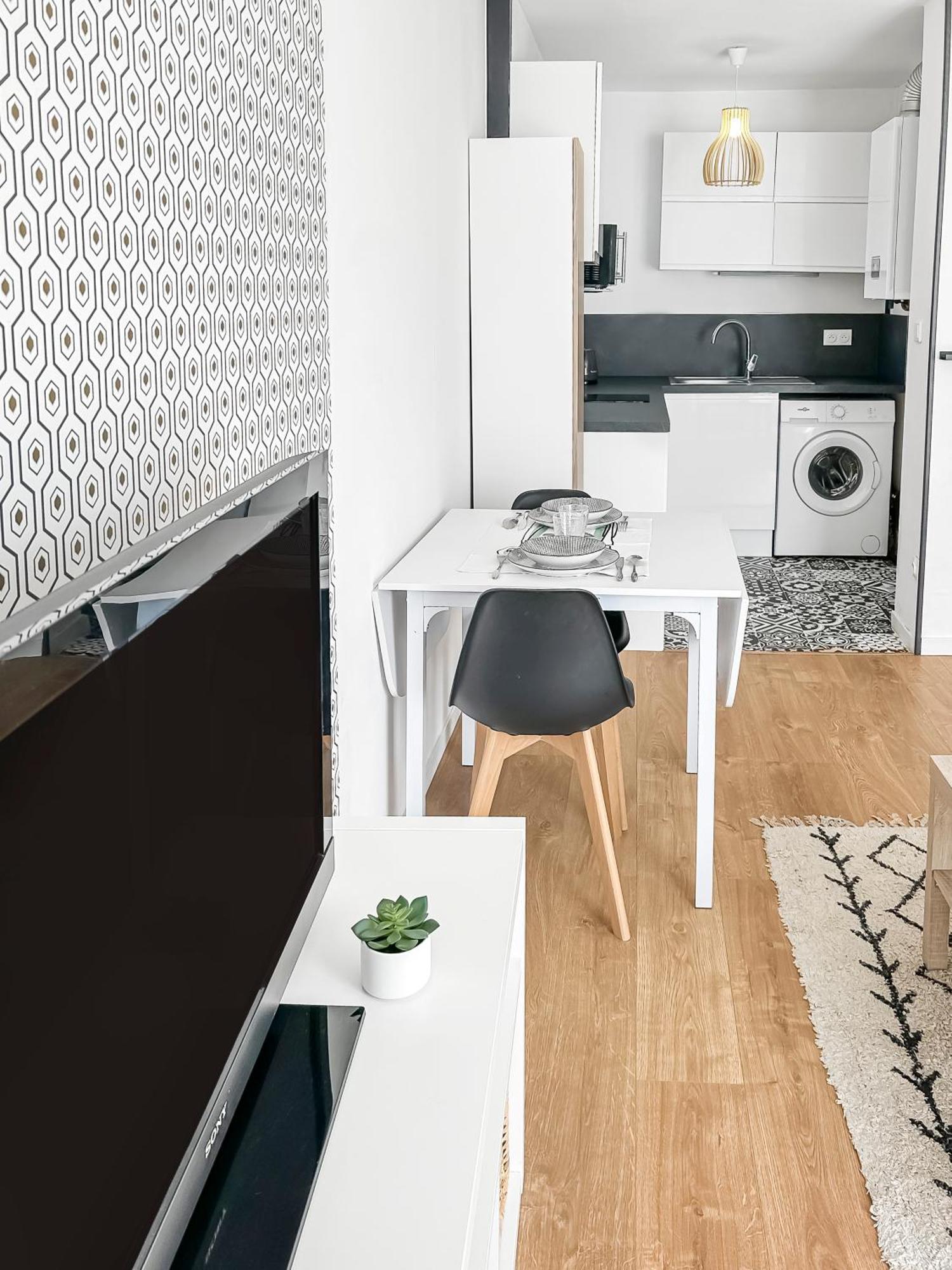 Appartement Lumineux, Wi-Fi Et Parking Prive Ніор Екстер'єр фото